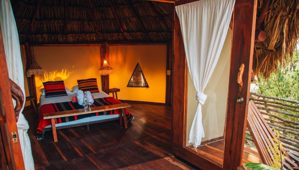 Ikal Tulum Hotel Zewnętrze zdjęcie Eco-lodge in the Amazon
