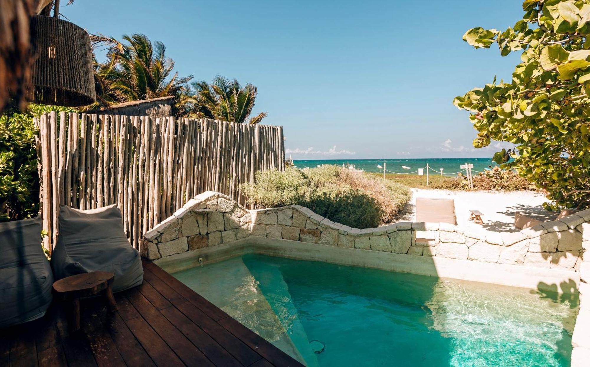 Ikal Tulum Hotel Zewnętrze zdjęcie Beachfront pool at Habitas Hotel, Tulum, Mexico